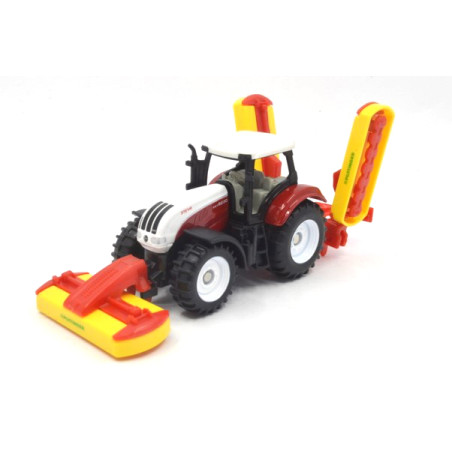 Steyr met Pöttinger maaiwerkcombinatie