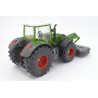Fendt 942 Vario tracteur avec faucheuse frontale