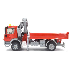 Mercedes Atego mit Kran