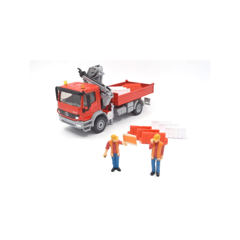 Mercedes Atego with crane