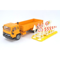 Volvo FL6 Verkehrszeichentransporter