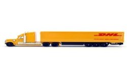 Freightliner DHL Road Train