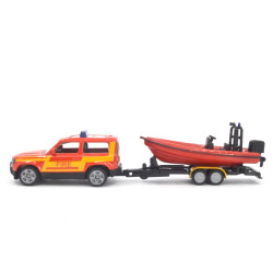 Land Rover Defender 90 brandweer met boot