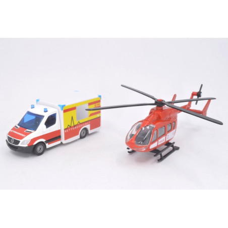 Ambulance Miesen et hélicoptère de traumatologie Eurocopter EC145