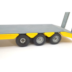 Mercedes Actros with low loader and O&K L45 wheel loader