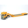 Scania R620 avec remorque surbaissée et chargeuse sur pneus Liebherr 556
