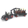 Fendt Tractor mit Holzanhänger