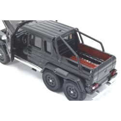 Mercedes Benz G63 AMG 6x6, schwarz