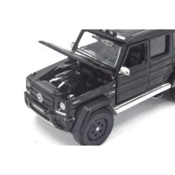 Mercedes Benz G63 AMG 6x6, schwarz