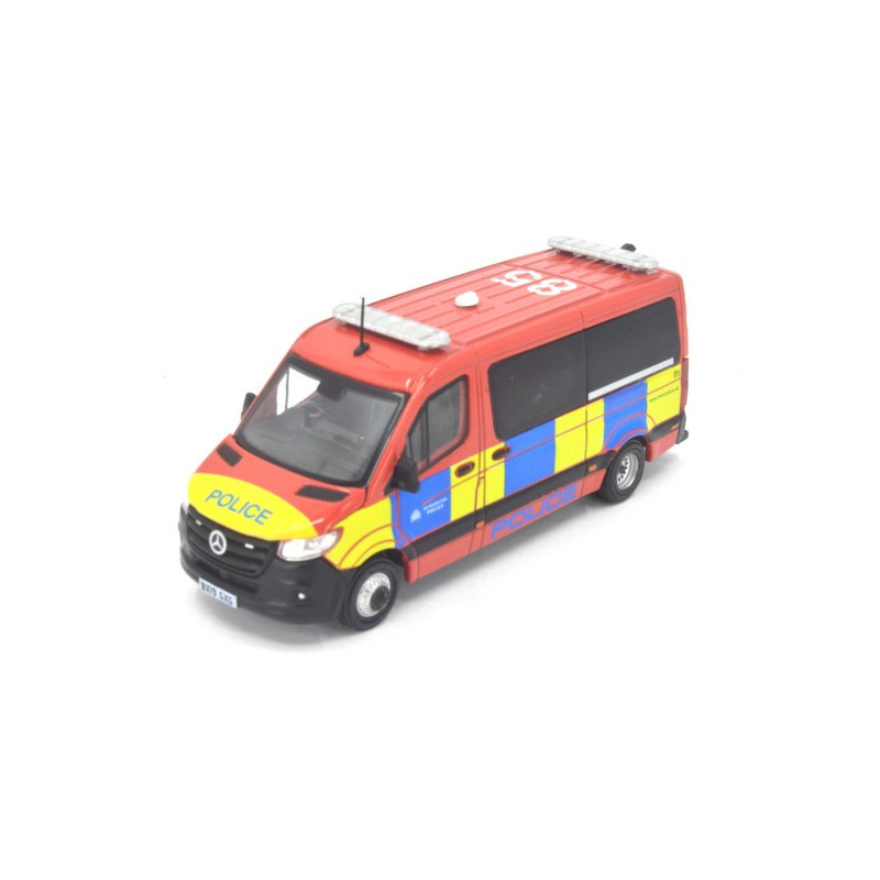 Mercedes-Benz Sprinter UK Police car (BX19 GXG)