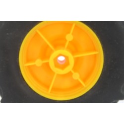 John Deere 1:32 tractor tire with rim, left