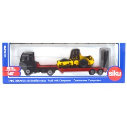 MAN TGX LKW mit Walze