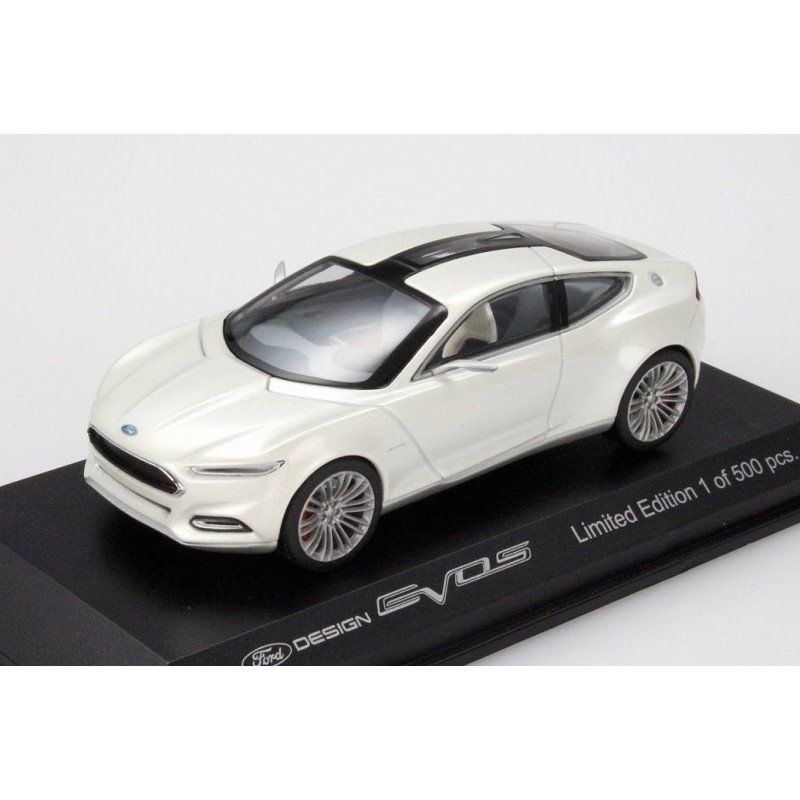 Ford Evos Concept 2014 Spielwarenmesse Nürnberg Messemodell