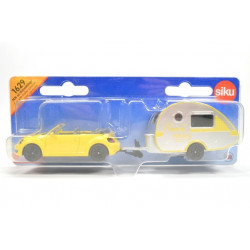Volkswagen New Beetle mit Wohnanhänger