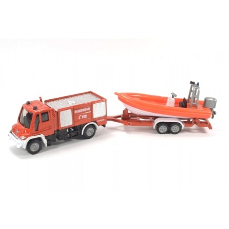 Unimog Feuerwehr mit Rettungsboot Unimog Feuerwehr mit Rettungsboot