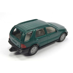 Mercedes ML320 green