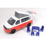 Volkswagen T6 California avec toit mobile et mobilier de jardin
