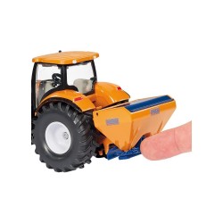 New Holland T7070 sneeuwploeg met zoutstrooier