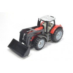 Massey Ferguson mit Frontlader