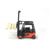 Linde fork lift