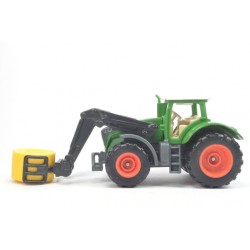 Fendt mit Ballenzange
