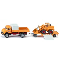Mercedes-Benz 710 Rundhauber met Kramer 411 shovel
