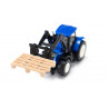 New Holland mit Palettengabel