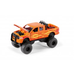 Dodge RAM 1500 with balloon tyres