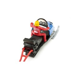 Snowmobil mit Rettungsschlitten