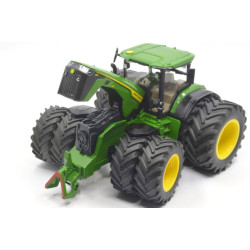 John Deere 8R 410 avec pneus jumelés