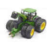 John Deere 8R 410 avec pneus jumelés