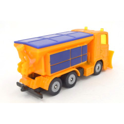 Scania R380 vrachtwagen met sneeuwschuif
