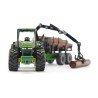 John Deere 8430 trekker met bosbouwaanhangwagen