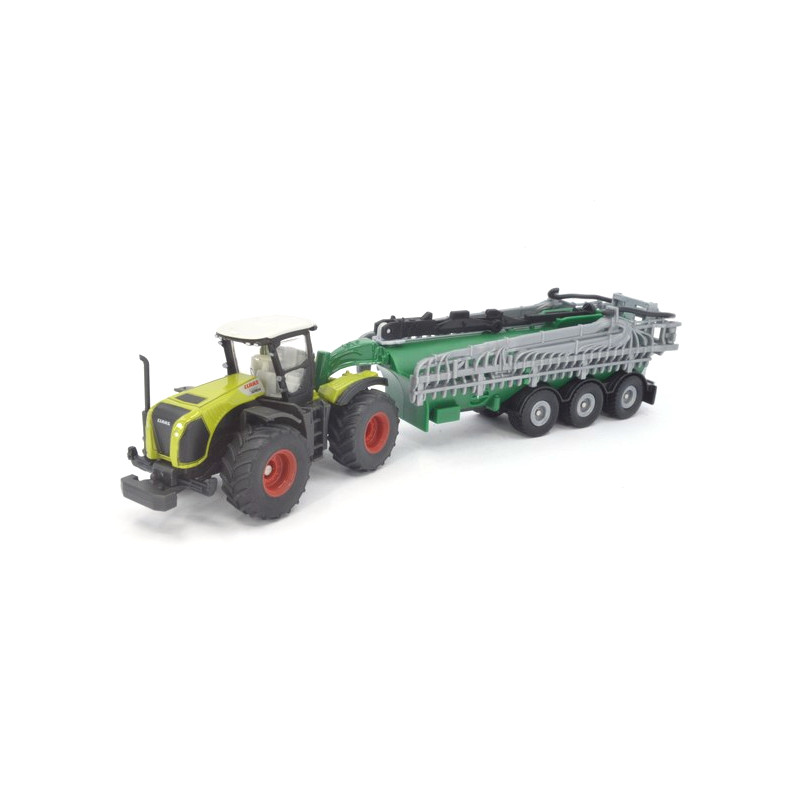Claas Xerion 5000 met Samson SG mestinjecteur