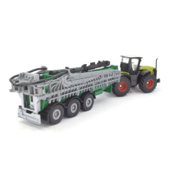 Claas Xerion 5000 met Samson SG mestinjecteur