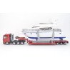 MAN TG-A avec remorque surbaissée et yacht