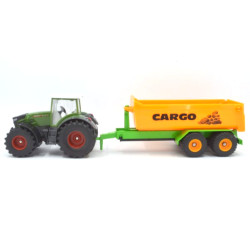Fendt 936 tractor with hooklift trailer and carriage
