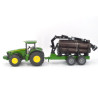 John Deere 8430 trekker met bosbouwaanhangwagen