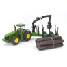 John Deere 8430 trekker met bosbouwaanhangwagen