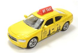 Siku 1490 New Dodge Charger Taxi print