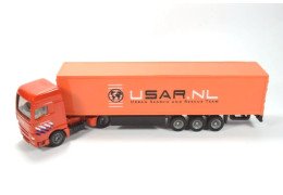 Camion Siku 1627 MAN avec semi-remorque USAR.NL